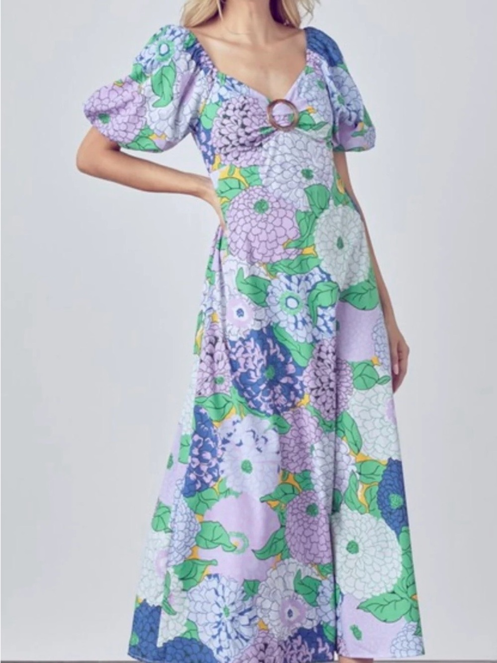 vestique Lavender Floral Puff-Sleeve Maxi Dress with Ring Detail